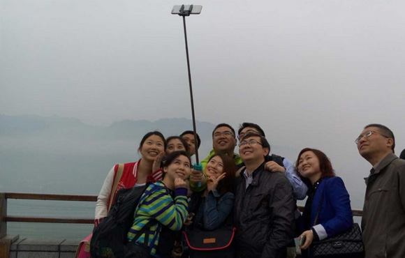 国祯环保工会组织员工赴宜昌发展三峡欢乐幸福之旅