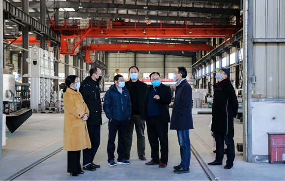 公司应对疫情工作辅导组成员调研疫情防控及复工复产情况