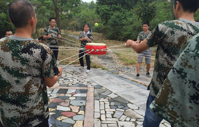 引发幼我潜能，凝聚团队力量——蔡田铺中心厂拓展训练